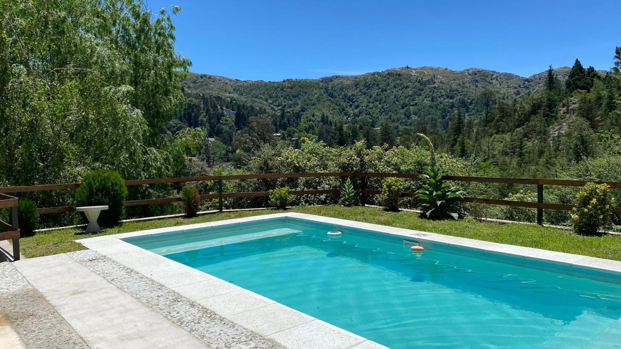Suites Alithué La Cumbrecita Esterno foto